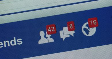 MÁS DOLORES DE CABEZA PARA USUARIOS DE FACEBOOK MÁS DOLORES DE CABEZA PARA USUARIOS DE FACEBOOK
