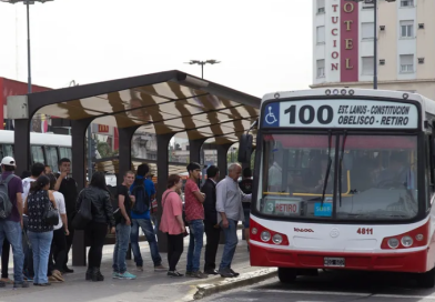 La UTA pide un aumento de sueldos y amenza con un paro de colectivos