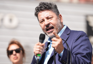 Gustavo Menéndez: “Estamos alimentando al 20% del municipio”