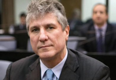 El gobierno oficializó la quita de la jubilación de privilegio a Boudou