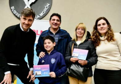 Marinucci y Ghi entregaron Pases Libres a vecinos de Morón