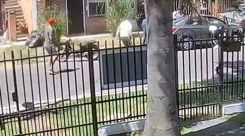 [Video] Violento robo a un abuelo en Morón: lo golpearon y se llevaron su auto