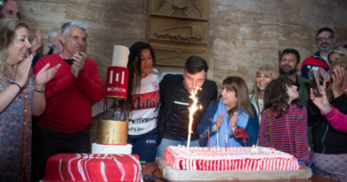 Morón celebró sus 240 años en la Plaza San Martín