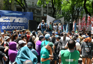 El Gobierno definirá el aumento del Salario Mínimo Vital y Móvil por decreto