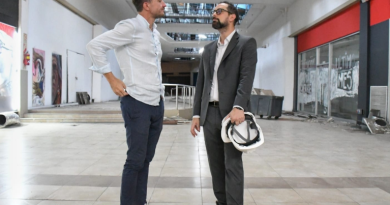 Lucas Ghi recorrió las obras del nuevo centro comercial en Haedo