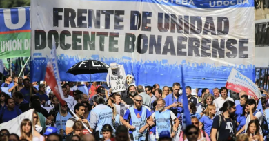 Los docentes bonaerenses también reclaman la reapertura “urgente” de las paritarias