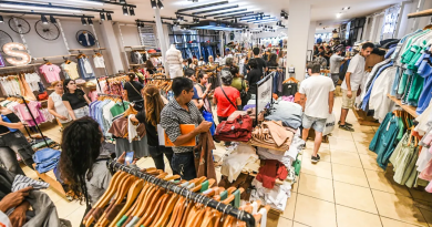 Por un fuerte alza en el inicio del año, las ventas minoristas crecieron más de 2% en 2025