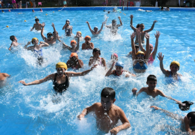 Morón: miles de personas disfrutaron del cierre de las Colonias de Verano 2026