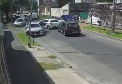 [Video] Morón: persecución, choque y tres detenidos dedicados a entraderas