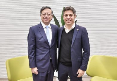 Kicillof se reunió con el presidente Gustavo Petro y la vice del Parlamento Europeo, Katarina Barley