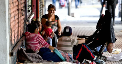 Indec: la pobreza cayó al 28,2% en el segundo semestre del año pasado