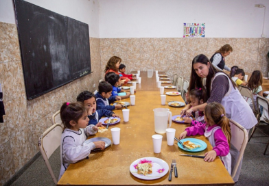 La Provincia aumenta 30% SAE, 25% programas y duplica asistencia