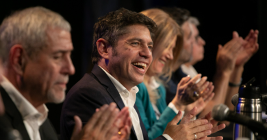 Kicillof: “Tenemos que transformar la educación pública para construir una Argentina productiva y soberana”