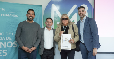 Ituzaingó: 68 familias recibieron las escrituras de sus viviendas