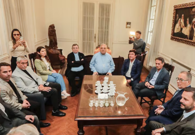 La Iglesia y los intendentes del conurbano advirtieron sobre el agravamiento de la crisis social
