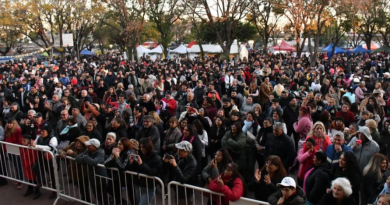 Miles de personas participaron de la celebración del Señor de los Milagros de Mailín