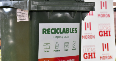 Morón implementa el sistema de recolección diferenciada de residuos para comercios