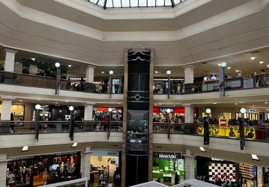 Ante la baja de ventas, shoppings y centro comerciales lanzan un fin de semana de descuentos