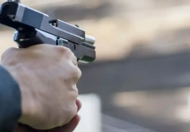 El gobierno desregularizó la tenencia y portación de armas