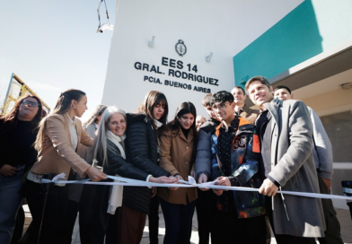 General Rodríguez: Kicillof inauguró dos nuevos edificios para escuelas secundarias