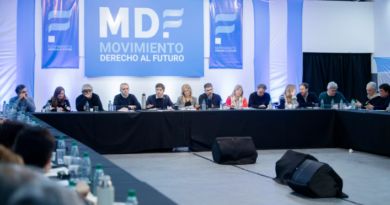 Kicillof: “Nuestra única agenda es la de contribuir a la construcción de una alternativa”