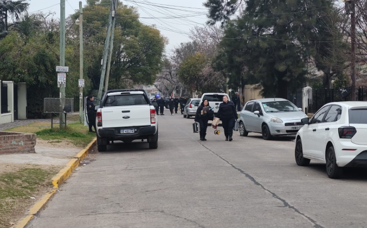 Un policía federal mató a un delincuente durante un intento de robo en Moreno