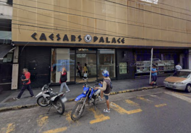 Se hicieron pasar por clientes y asaltaron una joyería en pleno centro de Morón