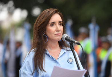 «Los trabajadores de la educación merecen reconocimiento, respeto y retribución acorde a su tarea»