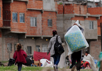 La UCA advirtió que un millón de personas cayó en la pobreza durante el primer trimestre de 2026