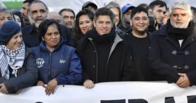Kicillof participó de la peregrinación por el Día de San Cayetano y habló de “acompañar a un pueblo que está sufriendo”