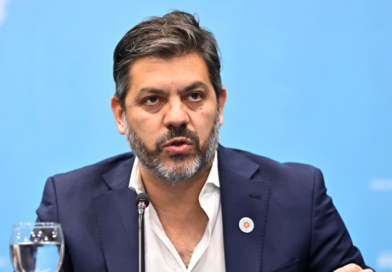 Carlos Bianco definió a Milei como “fan de Thatcher” y “oportunista”