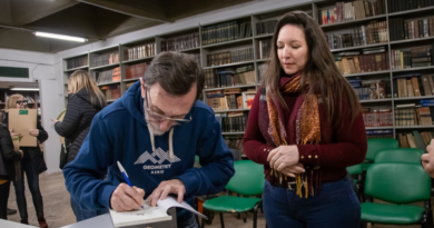 Inauguraron un espacio dedicado a los derechos humanos en la Biblioteca Municipal de Merlo