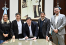 Kicillof y Cuattromo firmaron convenios con municipios para la compra de bienes de capital