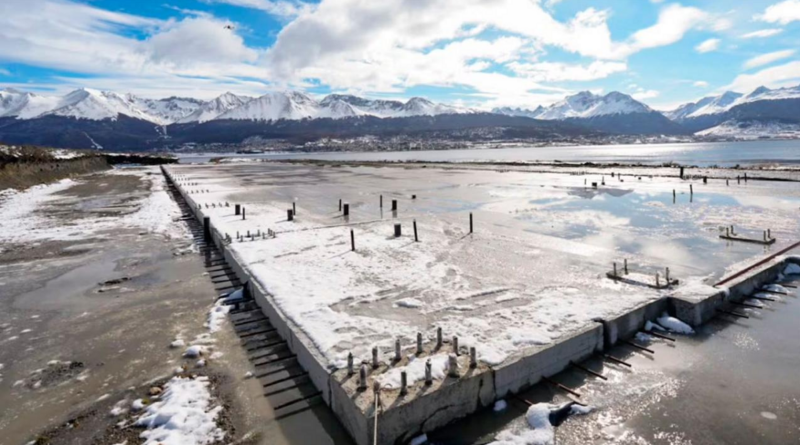 El gobierno destinará más de 300 mil millones de pesos para la Base Naval de Ushuaia