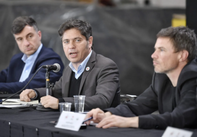 «Hoy tenemos un gobierno que ha venido a destruir la industria, la ciencia y la universidad»