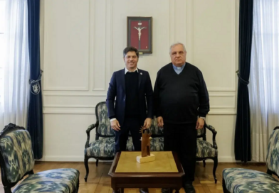 Kicillof mantuvo una reunión para repasar los detalles de la visita del Papa León XIV