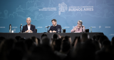 Kicillof: “No vamos a mejorar la educación con recetas importadas”