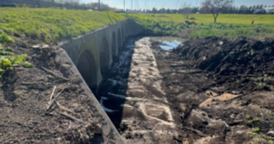 Ituzaingó: la Provincia inicia trabajos de limpieza en el Arroyo Quiroga