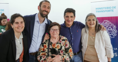 Hurlingham: entregaron 200 Pases Libres Multimodales y el distrito ya suma 2.200 en el año