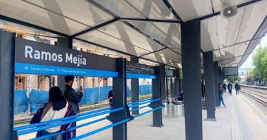 Tren Sarmiento: volvieron a funcionar los andenes centrales de Ramos Mejía y Ciudadela